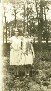 13 labeled Hilda and Thelma Picture 13