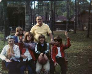 34 labeled November 1979 Thanksgiving Joans Back Yard Picture 32