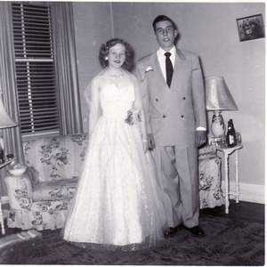 Sandy_Roy_JuniorProm_1952 Picture 135