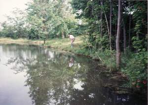 Henry Fishing in Roys Lake 1988 Picture 84