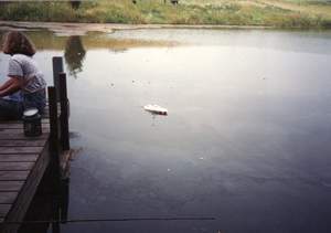 RC Boat on Roys Lake Picture 104