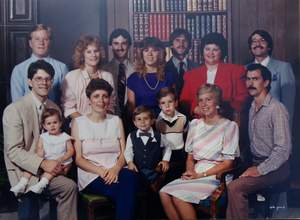 Front Rick Allison Jenny Chris Nick Ann Tim Back Tom Kathy Dave Ann Ron Marilyn Bill Picture 30