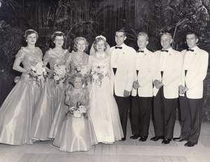 album08 Wedding Party Picture 8