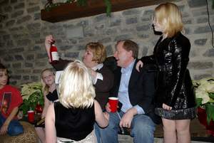 25 Zack, Abby, Paige, Patty, Tom and Zoe Picture 25