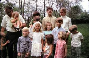 Marys First Communion Chris Henry Amy Tom Dan Rick Mary Bill Beth Trish Ann Ron Kathy Mike 2 Picture 399