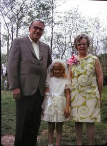 Marys First Communion with Henry and Hilda Picture 402
