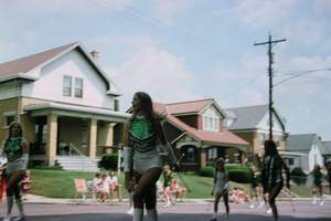 parade 4 Picture 414