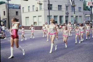parade Mary and Beth in Baton Corps 2 Picture 420