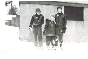 058 labeled SnowTime Christmas 1948 Picture 58