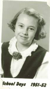 073 labeled Joan 1951 1952 Picture 73