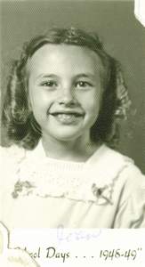 074 labeled Joan 1948 1949 Picture 74