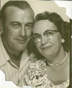 100 Henry and Hilda 3 Picture 100
