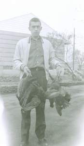 140 Howard labeled Hunting 1958 Picture 140